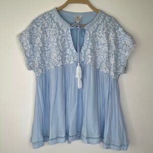 J. Marie Coastal Cowgirl Blue Embroidered Peasant Tunic Boho embroidered M